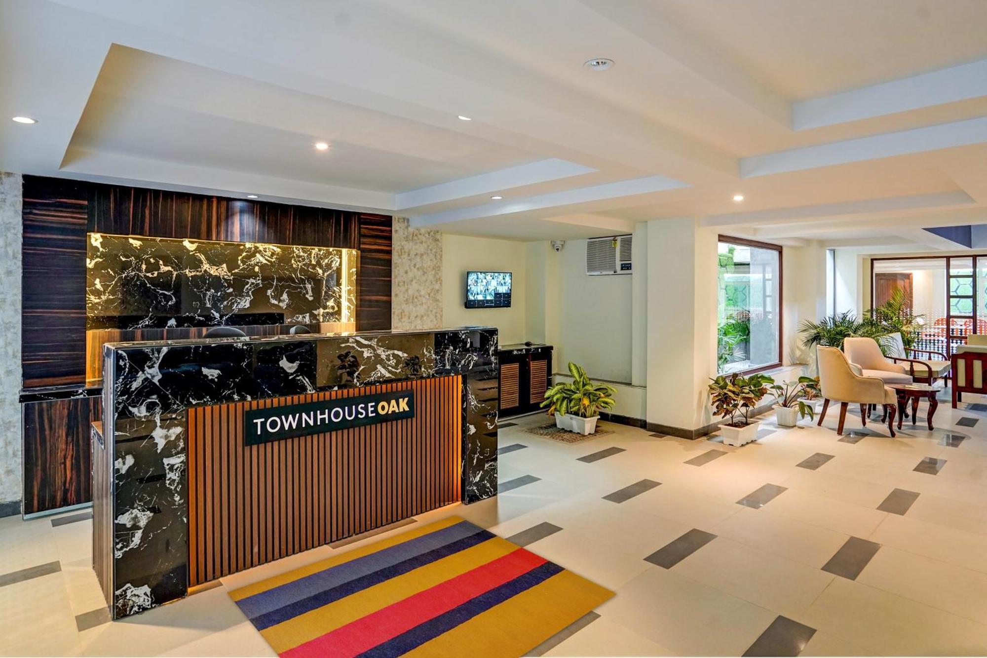 Hotel O Parkinn Гургаон Екстериор снимка