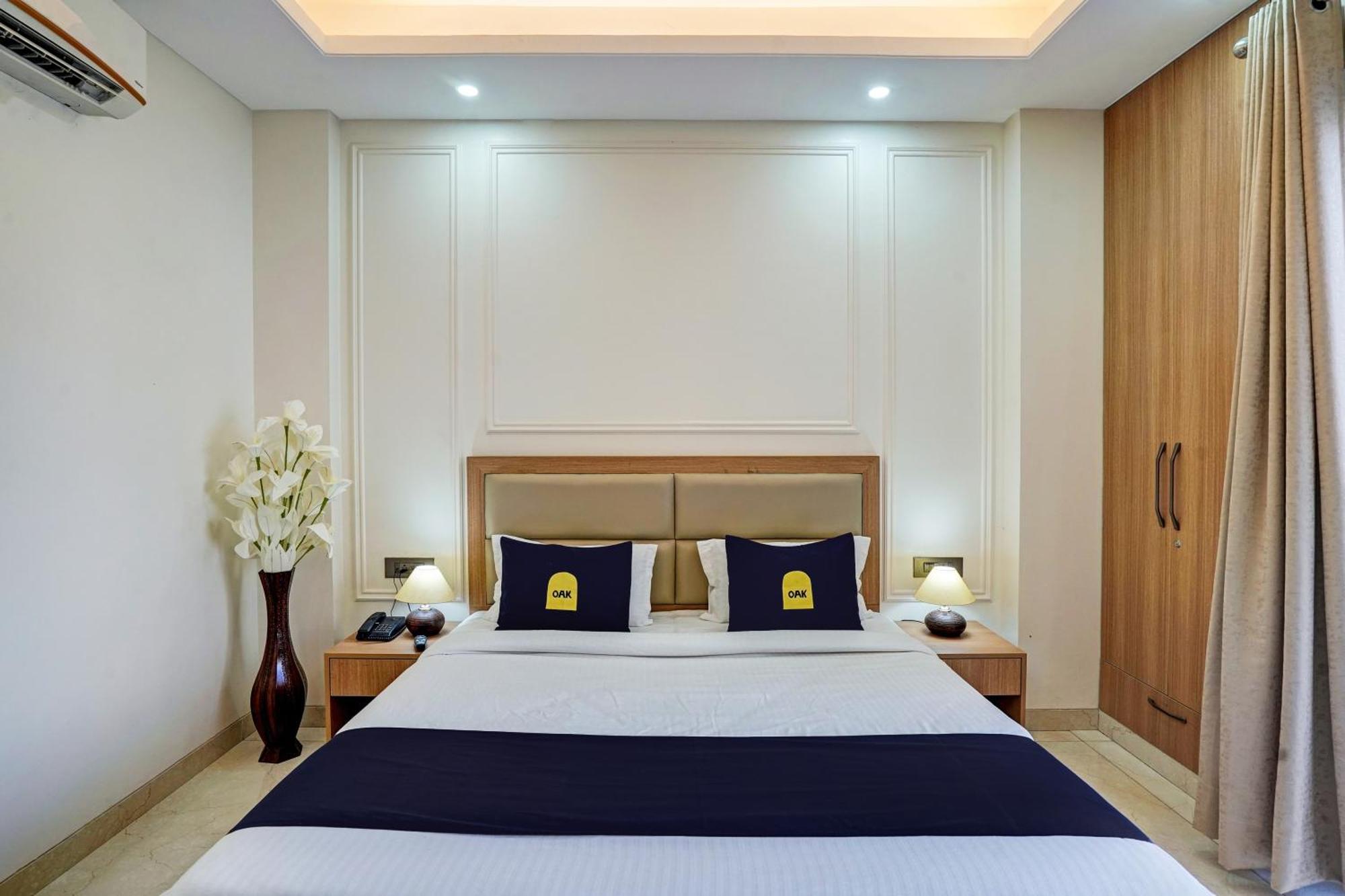 Hotel O Parkinn Гургаон Екстериор снимка