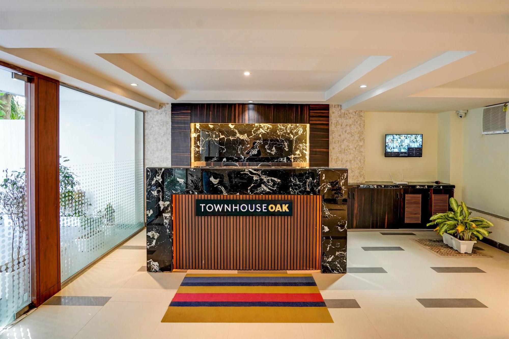 Hotel O Parkinn Гургаон Екстериор снимка